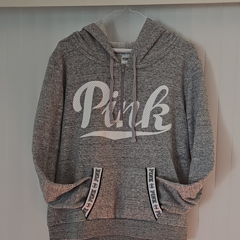 PINK Victoria's Secret Heather Gray Women's Sweater; Quarter Zip; Size Large